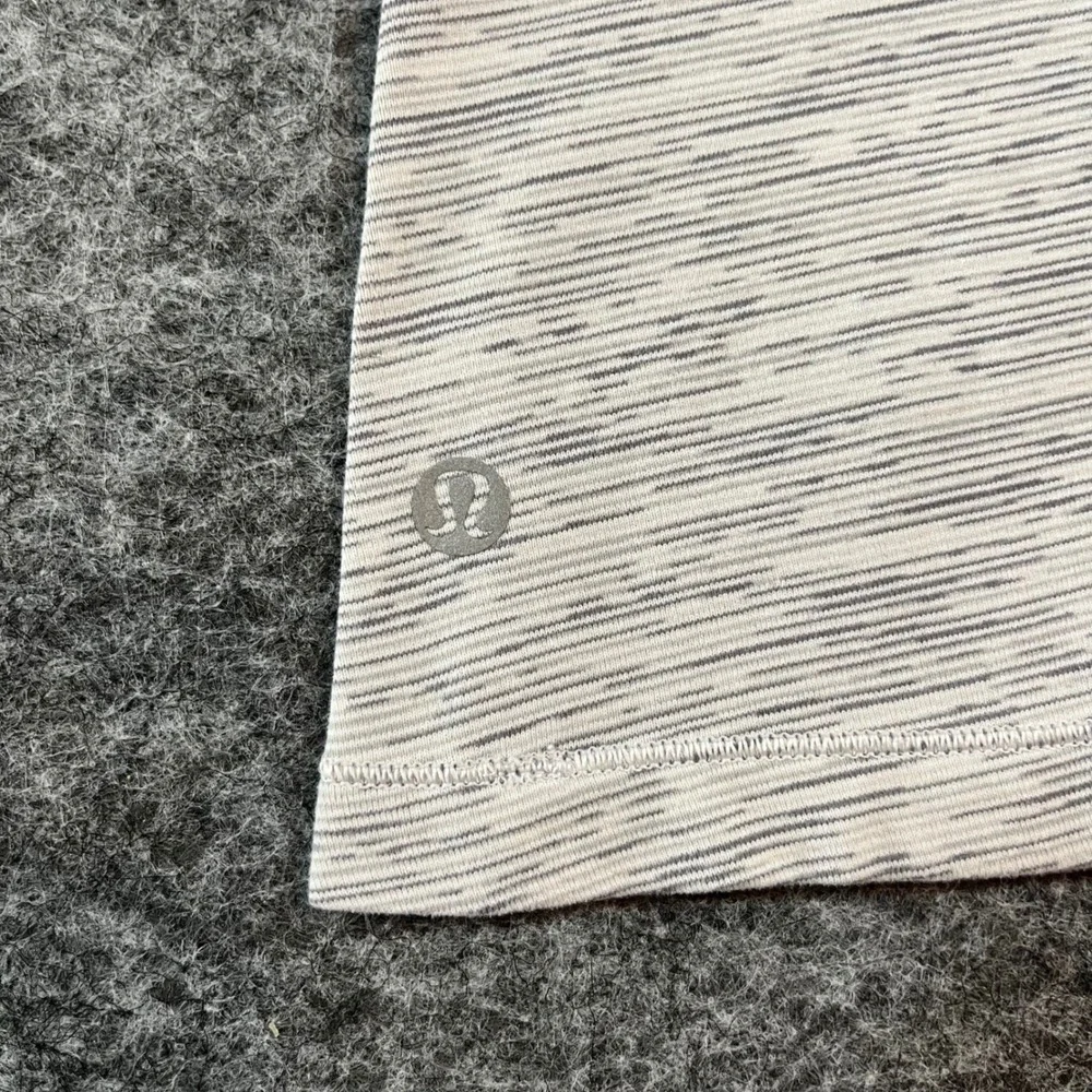 lululemon Create Your Calm Women Size 6 Grey White Space Dye Strappy Back Yoga - Picture 6 of 10
